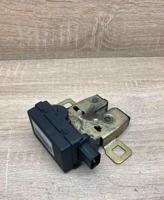 Mini One - Cooper R50 - 53 Tailgate/trunk/boot lock/catch/latch 7130322