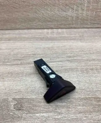 Volvo V70 Hazard light switch 30739320 06W045
