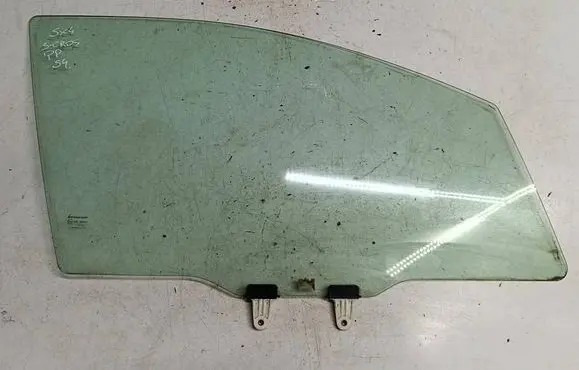 Suzuki SX4 S-Cross Front door window glass four-door 43R00351PP