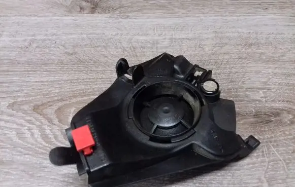 Volvo V70 Parcel shelf speaker 8633992