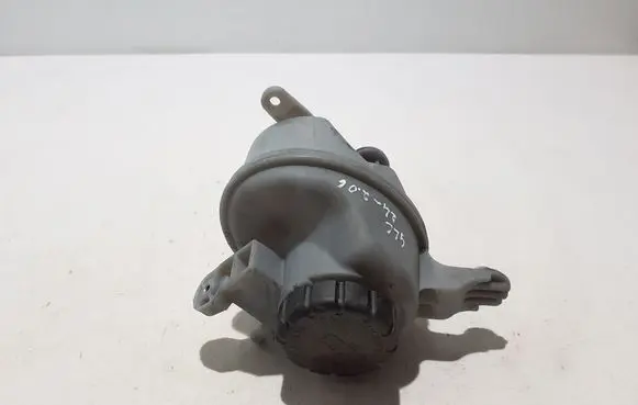 Mercedes-Benz GLC C254 Coolant expansion tank/reservoir A2545003100