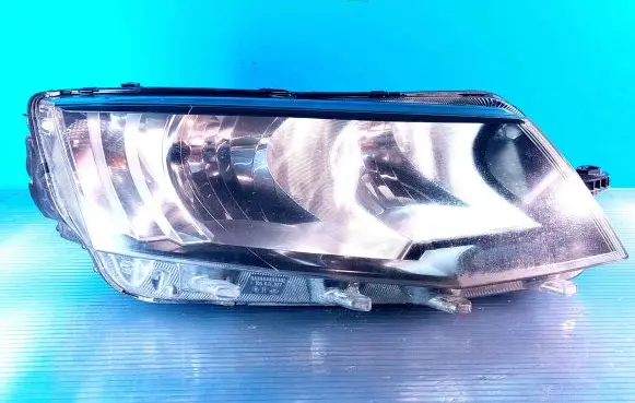 Skoda Octavia Mk3 (5E) Headlight/headlamp 5E1941016