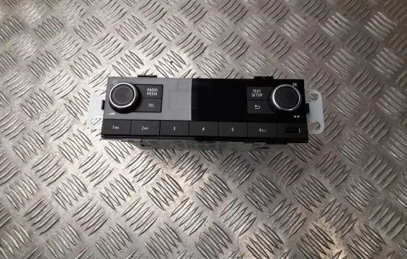 Nissan Primastar Radio/CD/DVD/GPS head unit 280215140R