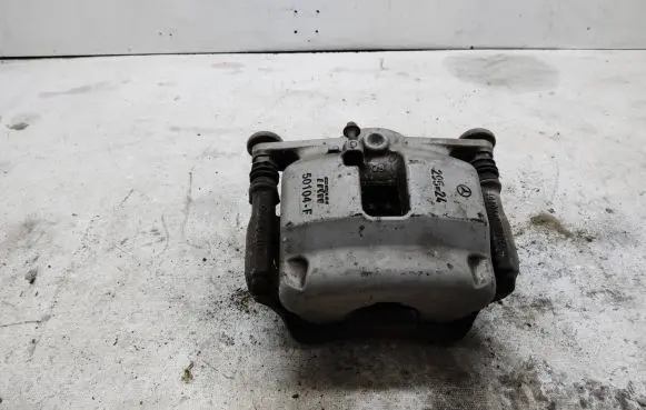 Mercedes-Benz C W205 Front brake caliper