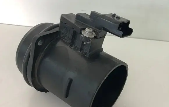 Peugeot 208 Mass air flow meter 968328298002