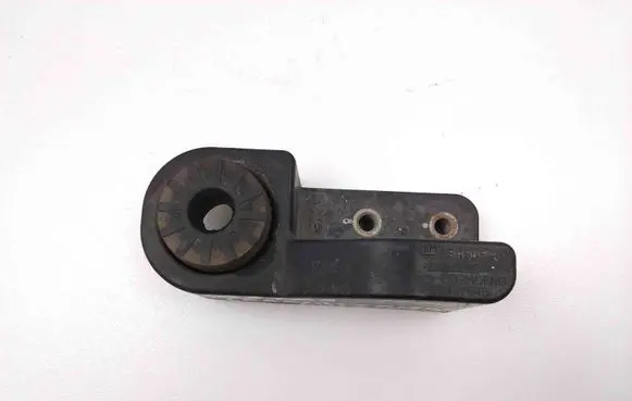 Opel Astra K Radiator support slam panel bracket 13466590