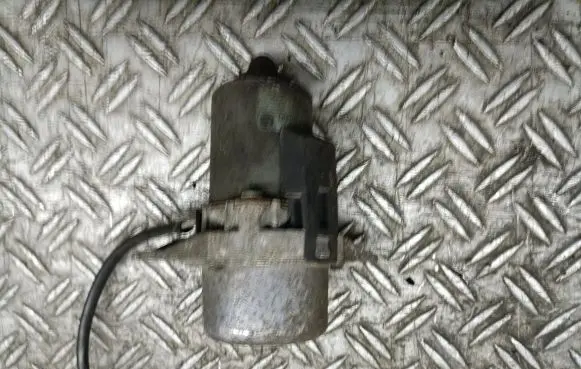 Opel Astra J Vacuum pump