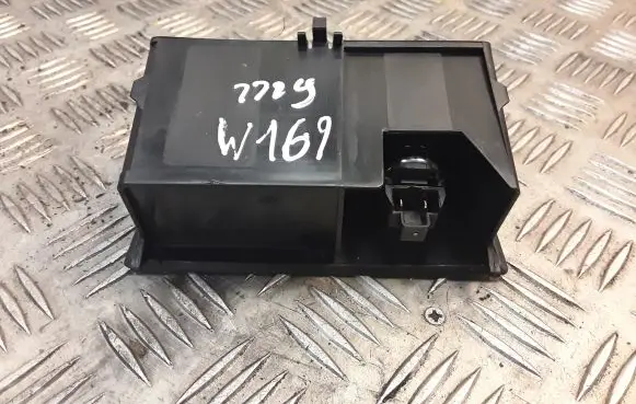 Mercedes-Benz A W169 Car ashtray 1696801050 A1698605885