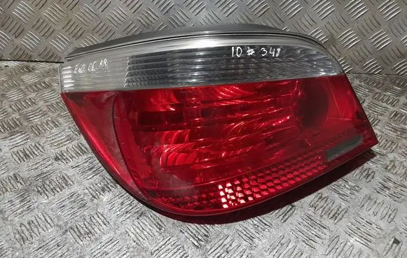 BMW 5 E60 E61 Rear/tail lights 7165737