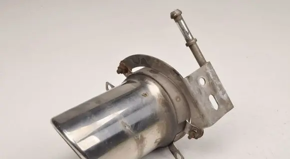 Aston Martin DB9 Rear muffler/silencer tail pipe 