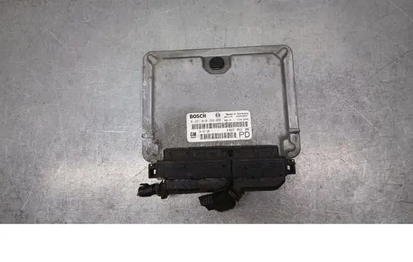 Opel Zafira A Engine control unit/module ECU 0281010268