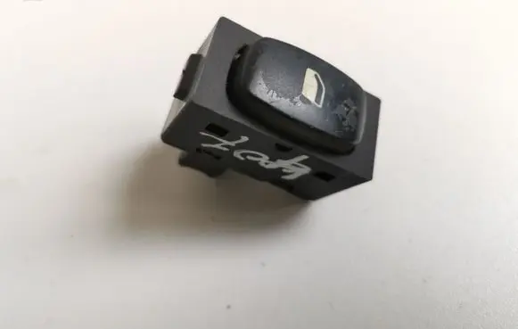 Peugeot 407 Electric window control switch 96360166XT
