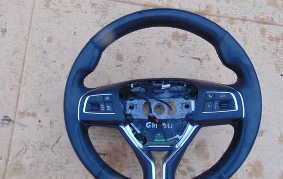 Maserati Ghibli Steering wheel 06701500150