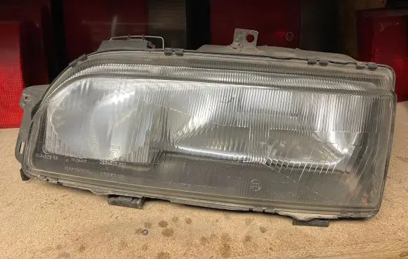 Ford Scorpio Headlight/headlamp 1305235100 0301072127
