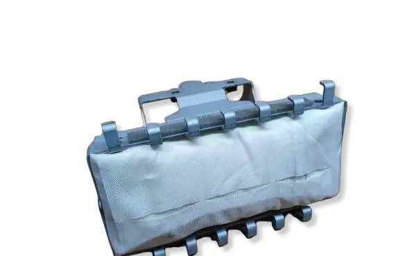Nissan Juke I F15 Passenger airbag 