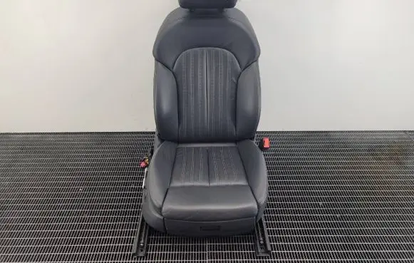 Audi A6 Allroad C7 Front passenger seat 