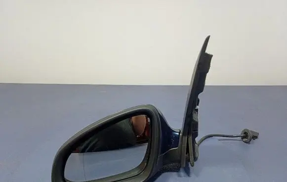 Opel Astra J Front door electric wing mirror 583505