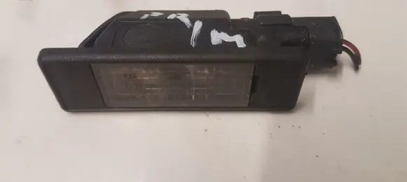 Nissan Primera Number plate light 9635678580