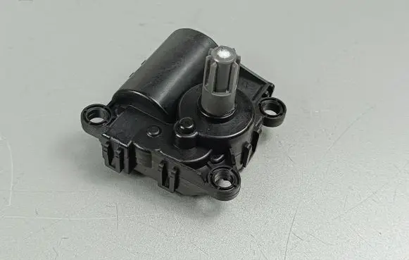 KIA Stinger Air flap motor/actuator HVCCD332JY9AA05