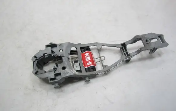 Volkswagen Golf VI Front door coupe exterior handle/bracket 1K0837886A