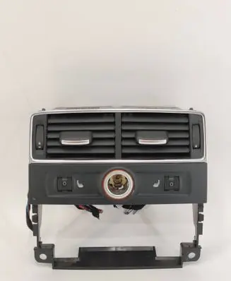 Audi A8 S8 D3 4E Rear air vent grill 4E0819203A
