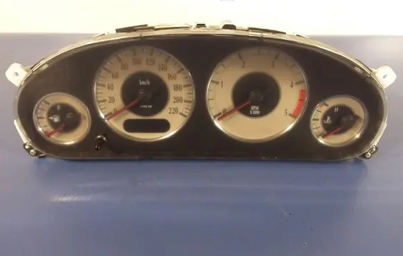 Chrysler Grand Voyager IV Speedometer (instrument cluster) R825AI
