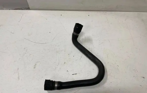 BMW 5 E60 E61 Engine coolant pipe/hose 6917697