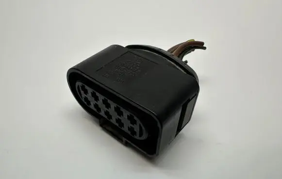Volkswagen Amarok Headlight/headlamp wiring loom/harness 1J0973735 2811