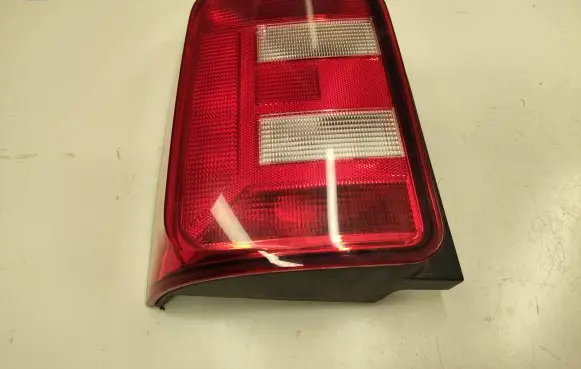 Volkswagen Transporter - Caravelle T6 Rear/tail lights 7E0945095T 00131636