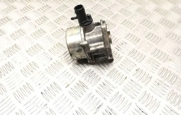 Renault Scenic II - Grand scenic II Vacuum pump