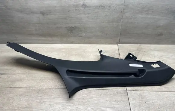 BMW 3 F30 F35 F31 (D)pillar trim (top) 7240687 11242010 05306070809