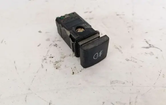 Fog light switch