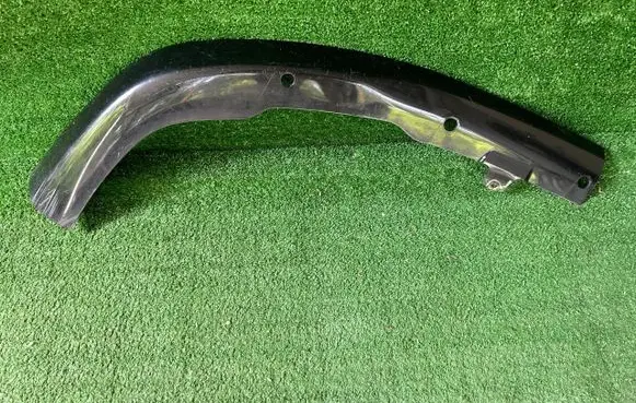 Toyota Verso Front bumper lip 
