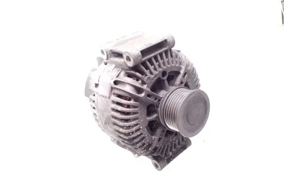 Audi A6 S6 C6 4F Generator/alternator 06E903016D TG16C014