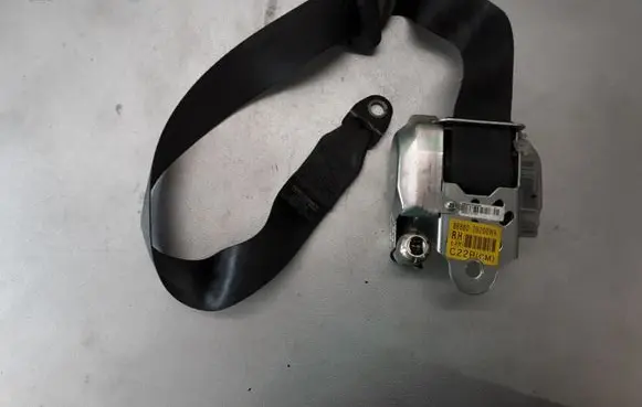 Hyundai Santa Fe Front seatbelt 888802B200WK