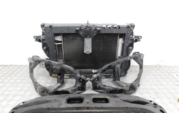 Mitsubishi Colt Front piece kit 