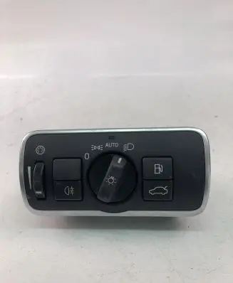 Volvo V60 Light switch 30739448