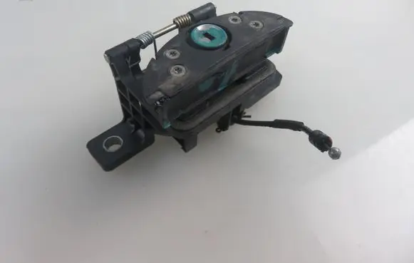 Mercedes-Benz A W168 Rear door exterior handle/bracket 1687400193