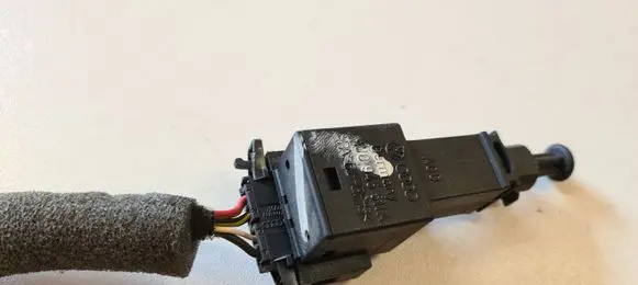 Clutch pedal sensor