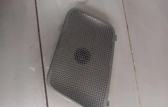 Toyota Aygo AB40 Side speaker trim/cover 554720H020 1388744X