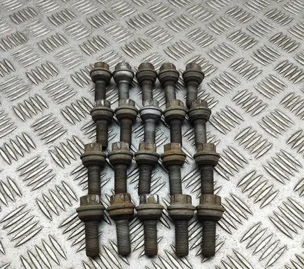 Mercedes-Benz Sprinter W907 W910 Nuts/bolts A0009902407