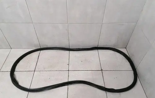 Ferrari Purosangue Seal rubber (tailgate)