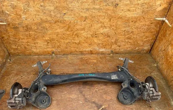 Peugeot 3008 II Rear beam