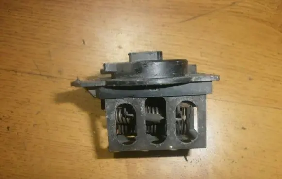Peugeot Partner Heater blower motor/fan resistor