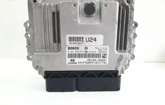Hyundai i40 Engine control unit/module 391202A221 0281019573