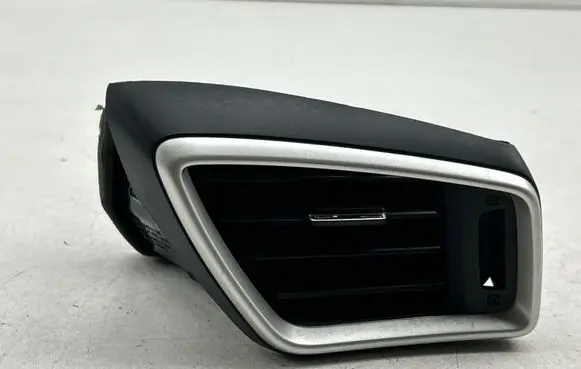 Dashboard side air vent grill/cover trim