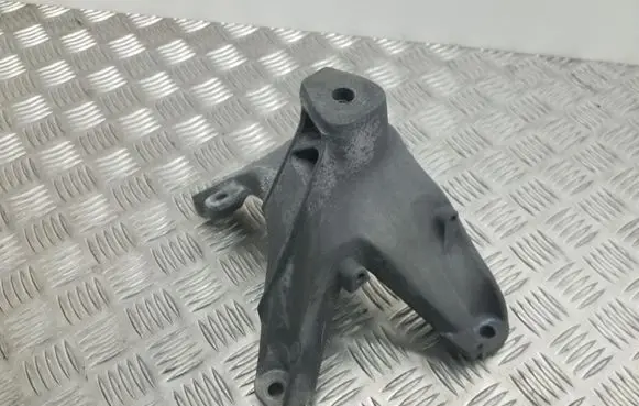 Audi A4 S4 B8 8K Engine mounting bracket 8K0199308AP
