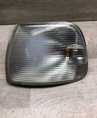 Volkswagen Transporter - Caravelle T4 Front indicator light 7D0953041F