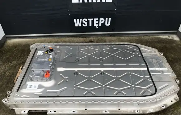 Jaguar I-Pace Hybrid / electric car battery M9D310B759AE 201219000020 100RES029823