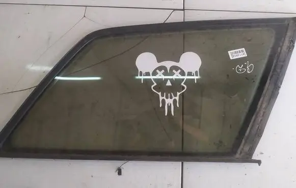 Audi A6 S6 C5 4B Rear side window AS2